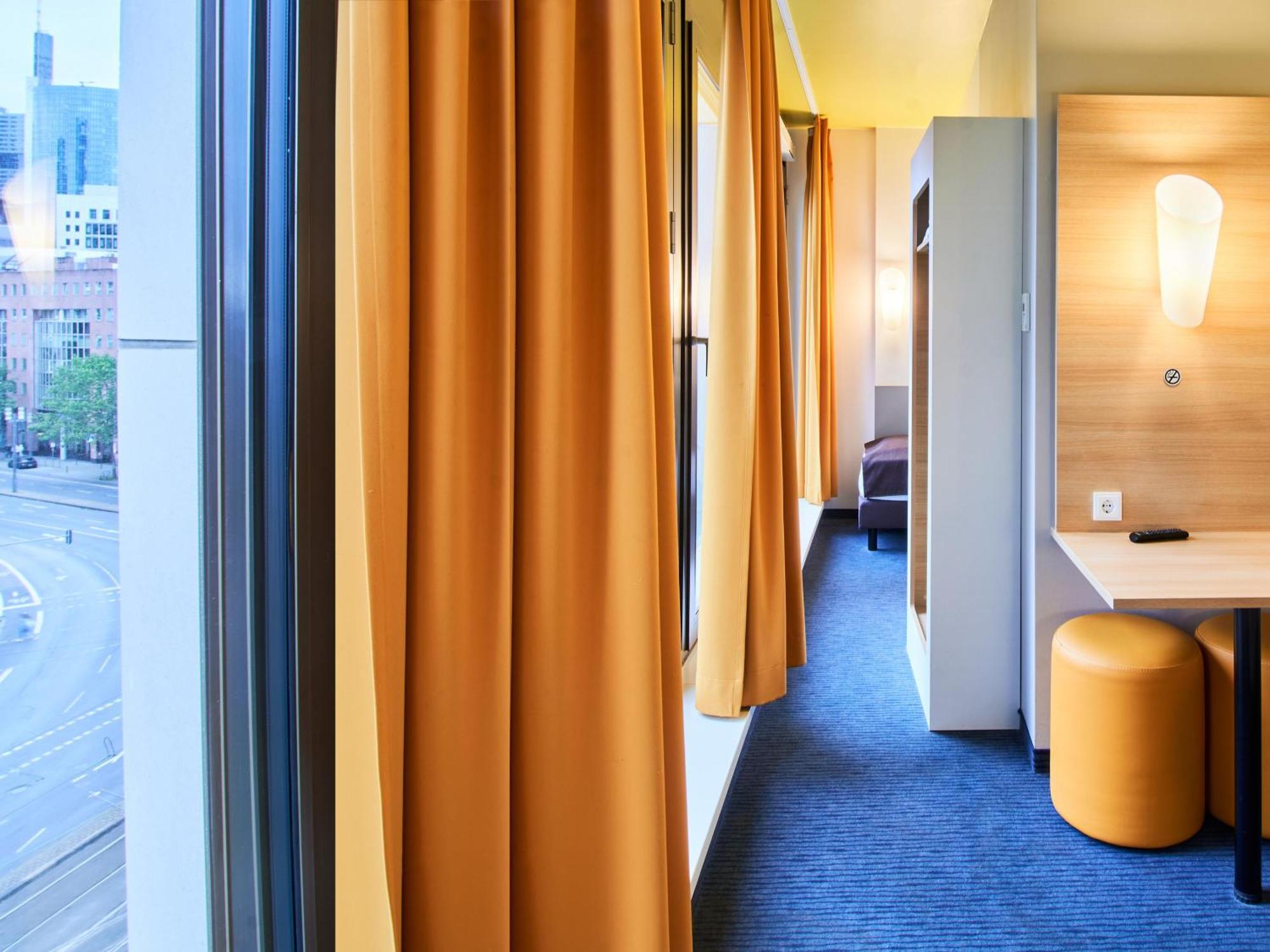 B&B Hotel Frankfurt-Hbf Frankfurt am Main Ngoại thất bức ảnh